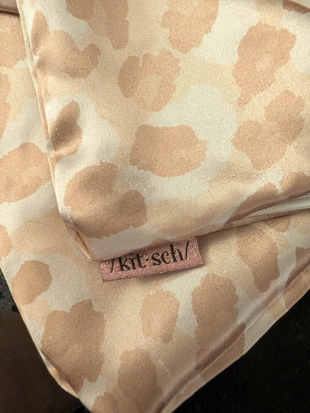 kitsch Satin Pillowcase in Leopard, 4 queen size pillowcases